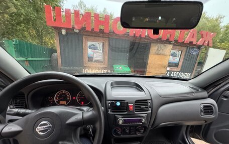 Nissan Almera, 2004 год, 399 999 рублей, 28 фотография