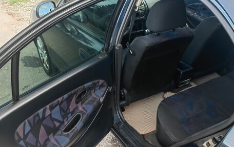 Mitsubishi Carisma I, 1998 год, 110 000 рублей, 12 фотография