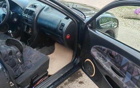 Mitsubishi Carisma I, 1998 год, 110 000 рублей, 15 фотография