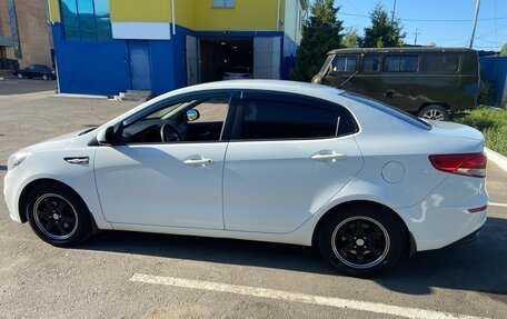 KIA Rio III рестайлинг, 2016 год, 900 000 рублей, 6 фотография