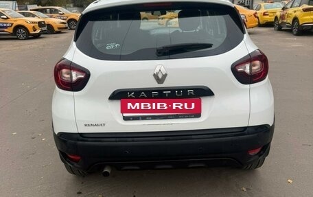 Renault Kaptur I рестайлинг, 2019 год, 910 000 рублей, 3 фотография