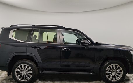Toyota Land Cruiser, 2023 год, 15 490 000 рублей, 4 фотография