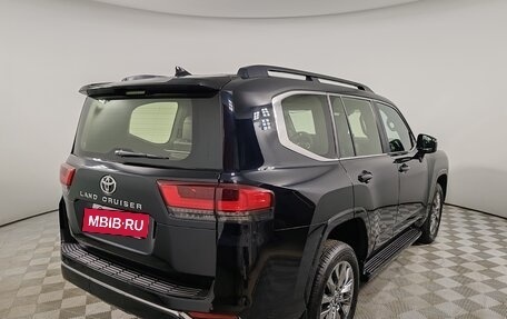 Toyota Land Cruiser, 2023 год, 15 490 000 рублей, 5 фотография