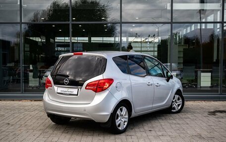 Opel Meriva, 2011 год, 700 000 рублей, 2 фотография