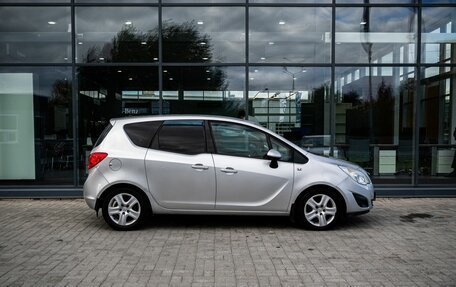 Opel Meriva, 2011 год, 700 000 рублей, 8 фотография