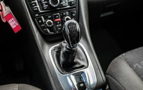 Opel Meriva, 2011 год, 700 000 рублей, 19 фотография