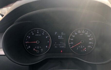KIA Rio IV, 2018 год, 1 300 000 рублей, 7 фотография