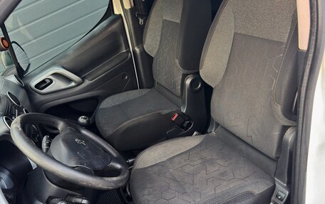 Peugeot Partner II рестайлинг 2, 2018 год, 760 000 рублей, 10 фотография