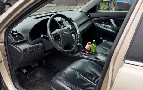 Toyota Camry, 2008 год, 1 050 000 рублей, 9 фотография