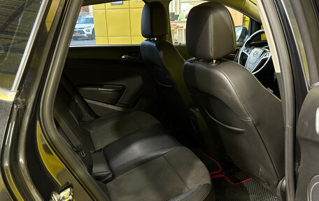 Opel Astra J, 2010 год, 479 000 рублей, 20 фотография
