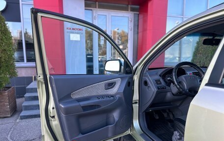 Hyundai Tucson III, 2005 год, 750 000 рублей, 10 фотография
