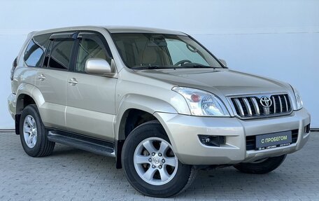 Toyota Land Cruiser Prado 120 рестайлинг, 2007 год, 2 638 000 рублей, 3 фотография