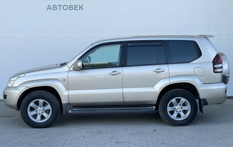 Toyota Land Cruiser Prado 120 рестайлинг, 2007 год, 2 638 000 рублей, 9 фотография