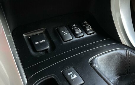 Toyota Land Cruiser Prado 120 рестайлинг, 2007 год, 2 638 000 рублей, 19 фотография