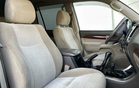 Toyota Land Cruiser Prado 120 рестайлинг, 2007 год, 2 638 000 рублей, 25 фотография