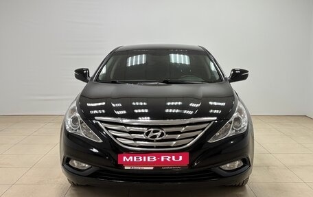 Hyundai Sonata VI, 2011 год, 1 040 000 рублей, 2 фотография