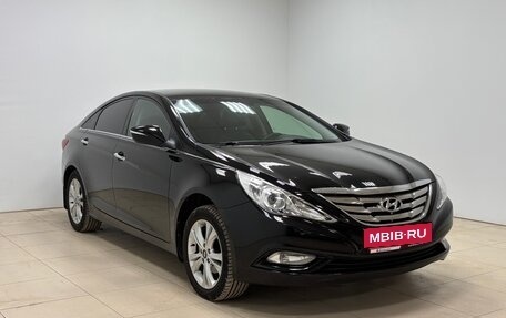 Hyundai Sonata VI, 2011 год, 1 040 000 рублей, 3 фотография