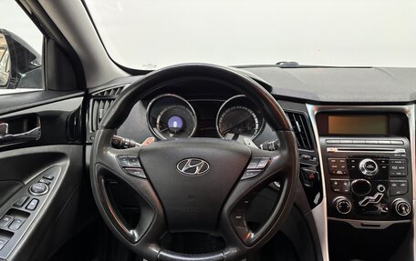 Hyundai Sonata VI, 2011 год, 1 040 000 рублей, 11 фотография
