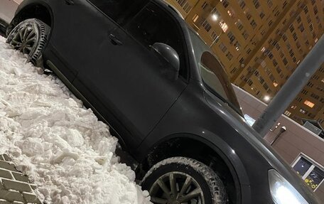 Volkswagen Touareg III, 2011 год, 2 500 000 рублей, 2 фотография