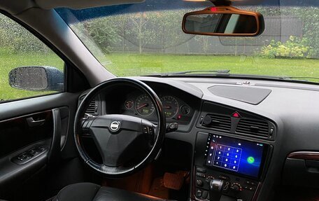 Volvo S60 III, 2004 год, 800 000 рублей, 2 фотография