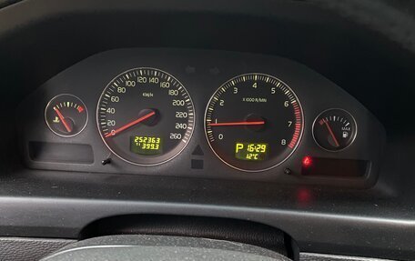 Volvo S60 III, 2004 год, 800 000 рублей, 14 фотография