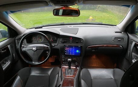 Volvo S60 III, 2004 год, 800 000 рублей, 13 фотография