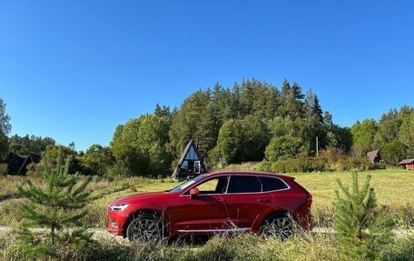 Volvo XC60 II, 2018 год, 3 120 000 рублей, 2 фотография