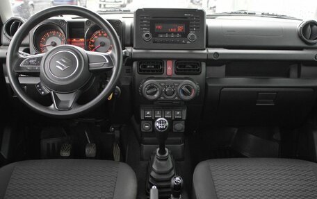 Suzuki Jimny, 2020 год, 2 250 000 рублей, 10 фотография
