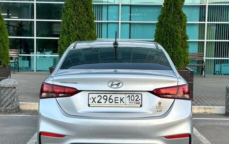 Hyundai Solaris II рестайлинг, 2018 год, 1 295 000 рублей, 9 фотография