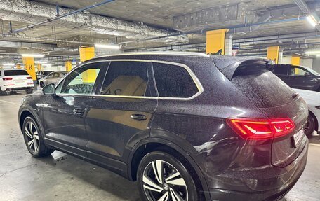 Volkswagen Touareg III, 2018 год, 4 450 000 рублей, 4 фотография