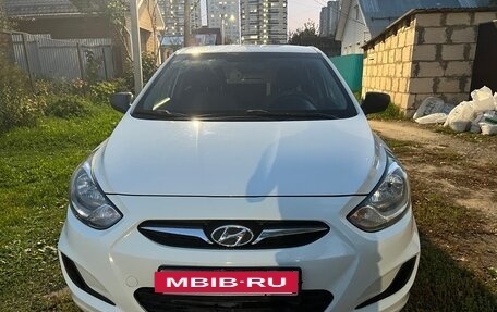 Hyundai Solaris II рестайлинг, 2014 год, 790 000 рублей, 8 фотография