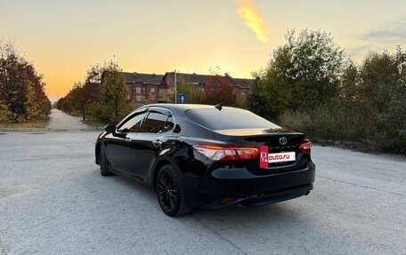 Toyota Camry, 2019 год, 2 550 000 рублей, 3 фотография