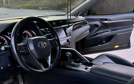 Toyota Camry, 2019 год, 2 550 000 рублей, 9 фотография