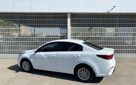 KIA Rio IV, 2018 год, 1 447 000 рублей, 7 фотография