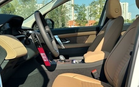 Land Rover Discovery Sport I рестайлинг, 2025 год, 6 800 000 рублей, 11 фотография