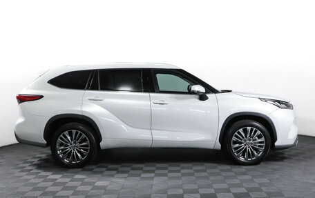 Toyota Highlander, 2023 год, 5 199 000 рублей, 4 фотография