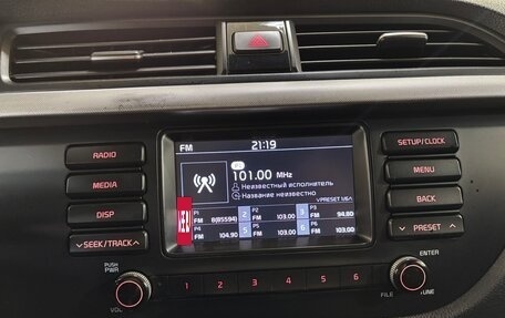 KIA Rio IV, 2018 год, 890 000 рублей, 17 фотография