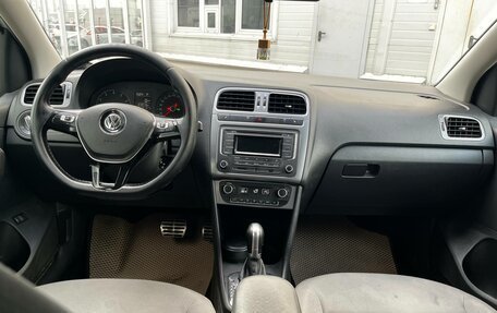 Volkswagen Polo VI (EU Market), 2016 год, 9 фотография