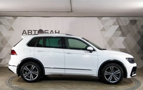 Volkswagen Tiguan II, 2019 год, 3 150 000 рублей, 6 фотография
