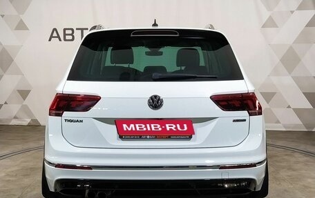 Volkswagen Tiguan II, 2019 год, 3 150 000 рублей, 5 фотография