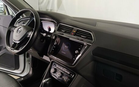 Volkswagen Tiguan II, 2019 год, 3 150 000 рублей, 11 фотография