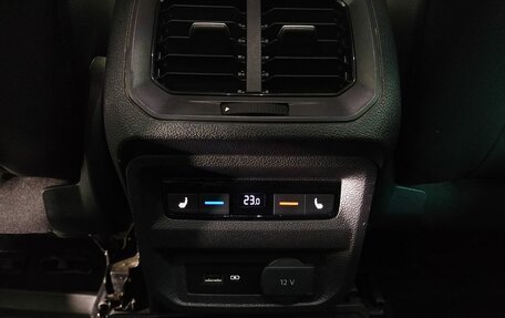 Volkswagen Tiguan II, 2019 год, 3 150 000 рублей, 17 фотография