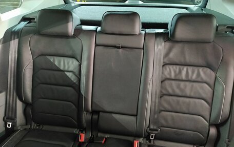 Volkswagen Tiguan II, 2019 год, 3 150 000 рублей, 18 фотография