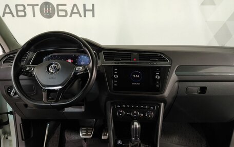 Volkswagen Tiguan II, 2019 год, 3 150 000 рублей, 14 фотография