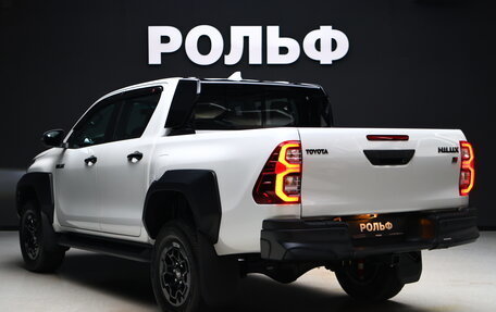 Toyota Hilux VIII, 2024 год, 7 600 000 рублей, 4 фотография