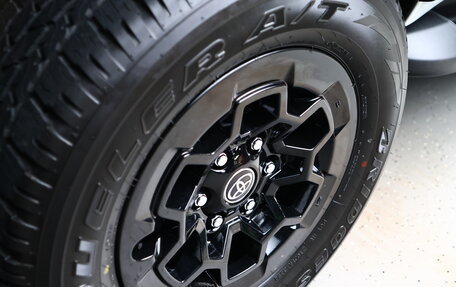 Toyota Hilux VIII, 2024 год, 7 600 000 рублей, 20 фотография