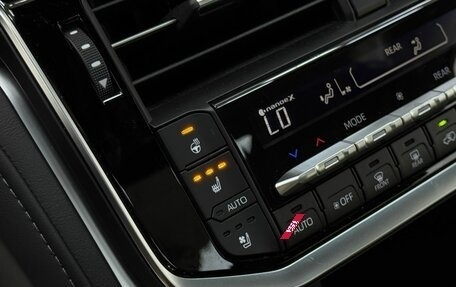 Toyota Land Cruiser, 2025 год, 14 690 000 рублей, 17 фотография