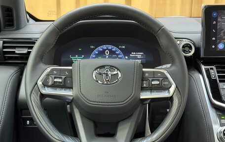 Toyota Land Cruiser, 2025 год, 14 690 000 рублей, 33 фотография