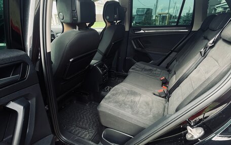 Volkswagen Tiguan II, 2018 год, 1 800 000 рублей, 8 фотография