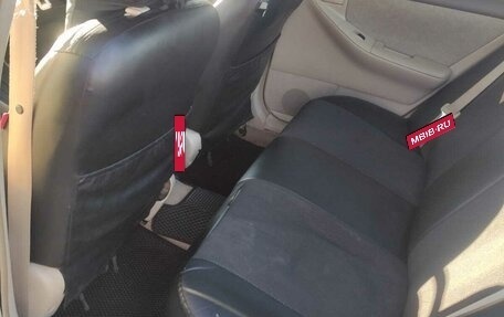 Toyota Corolla, 2002 год, 690 000 рублей, 4 фотография